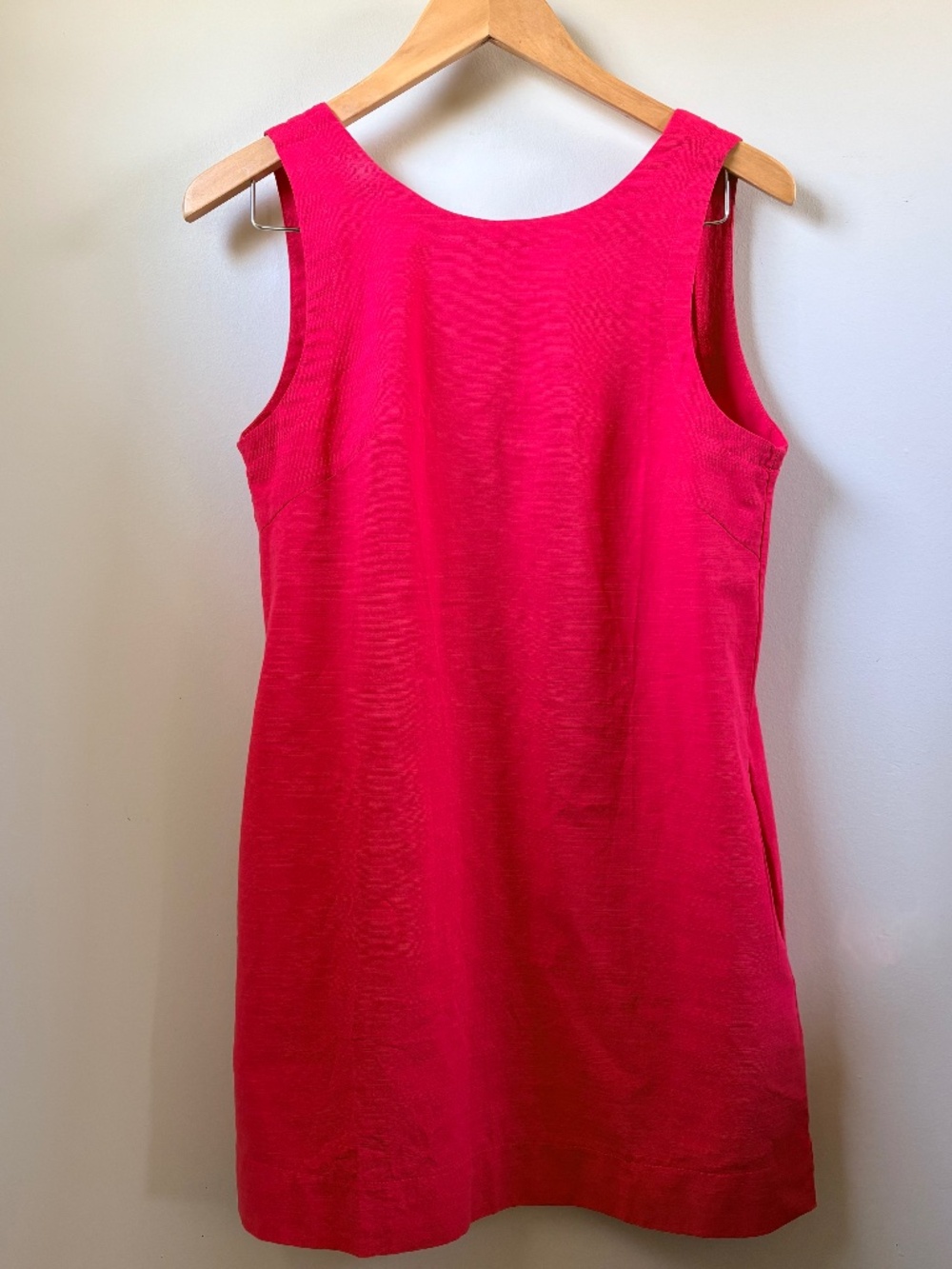 Red Sleeveless Shift Dress with Pockets